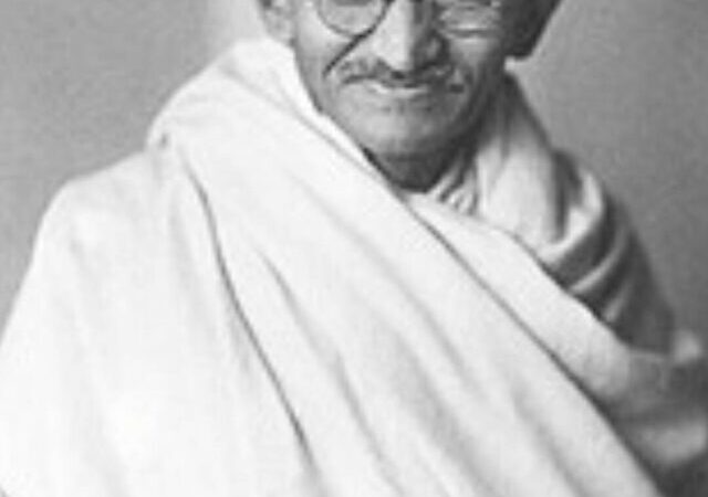 Mahatma Gandhi Quotes and Slogan in Hindi